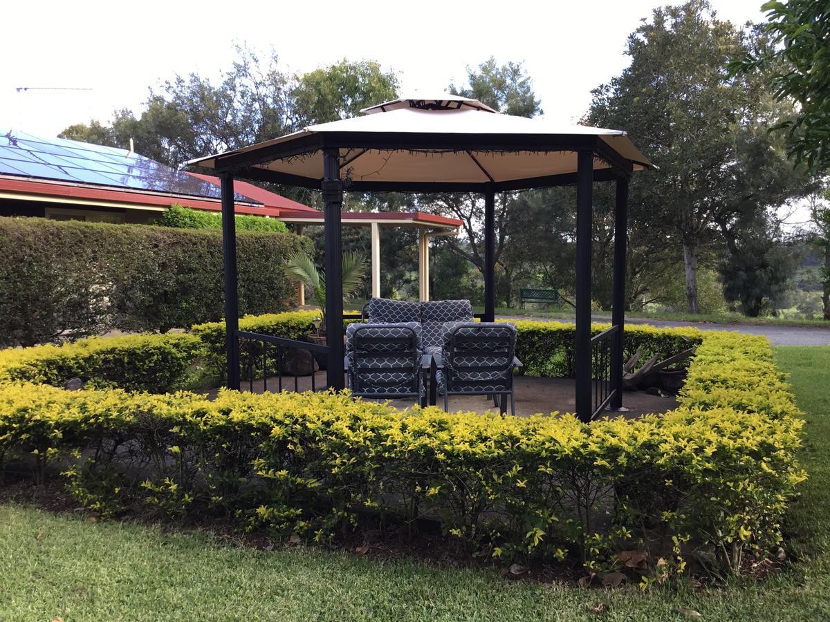 Tropical Coast Retreat - Pet Friendly - Adult Only Guest House Kingscliff Bagian luar foto